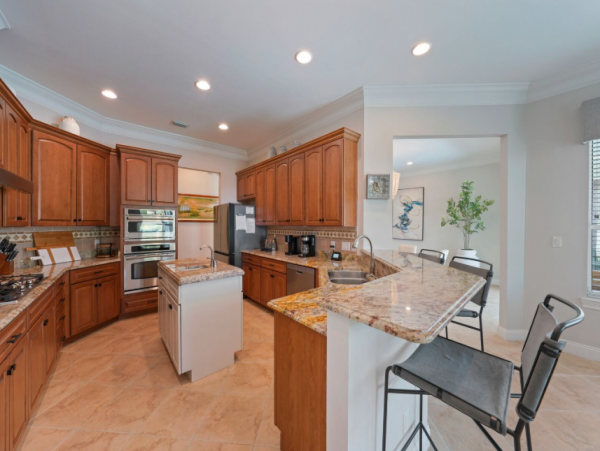 Luxurious Beach House in Destin - Private Pool & Spa